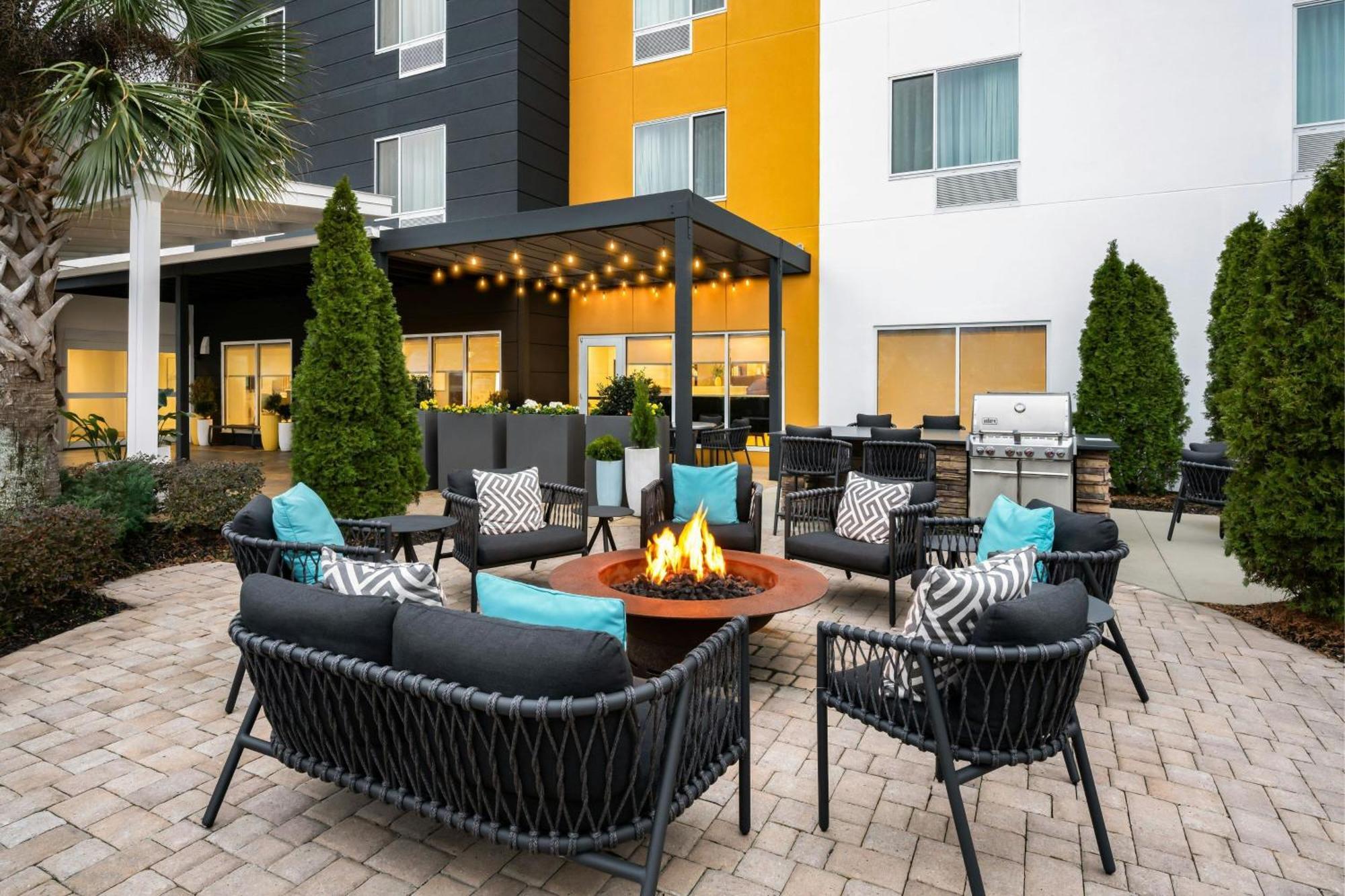 Towneplace Suites By Marriott Montgomery Eastchase Exterior photo